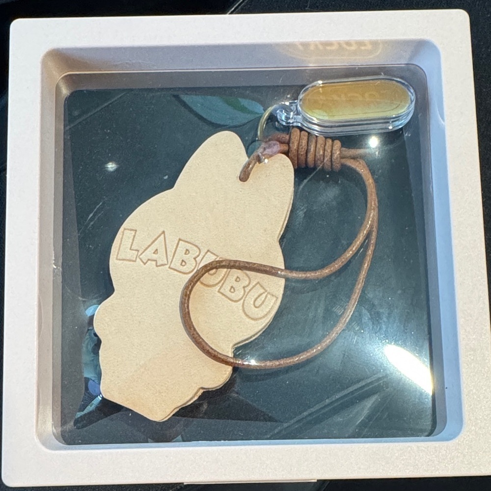 Cute Labubu Keychain with Happiness Tag - Picture 2 of 2
